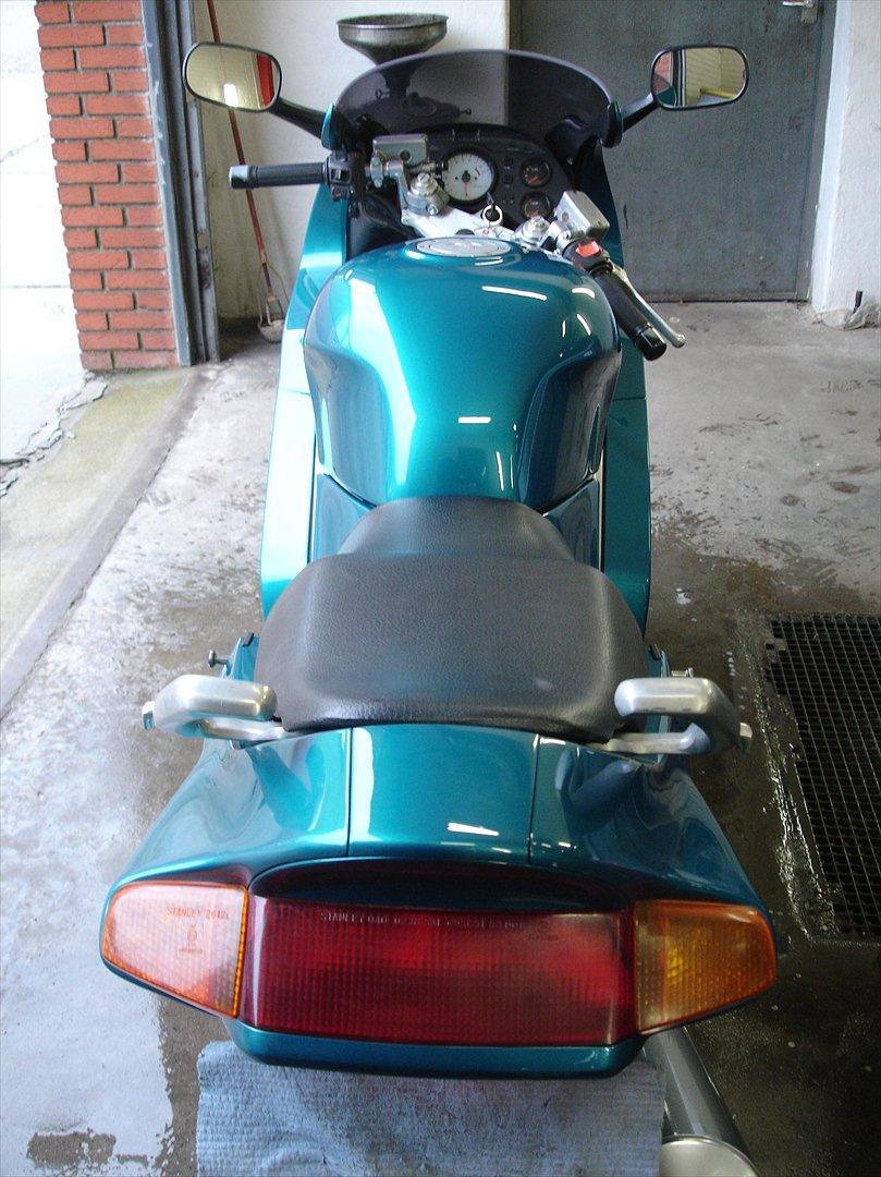 Honda VFR 750 F billede 13