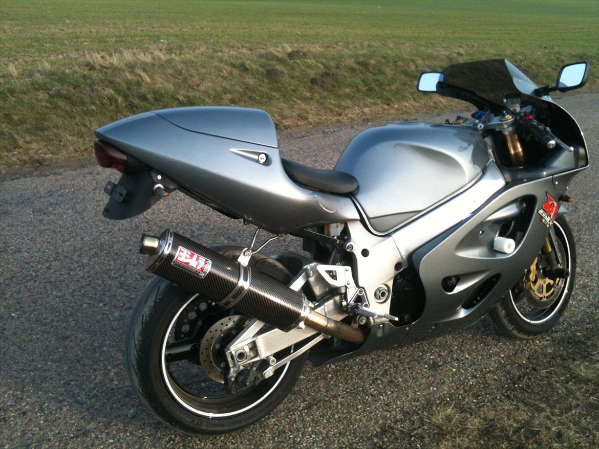 Suzuki GSXR 750 billede 10