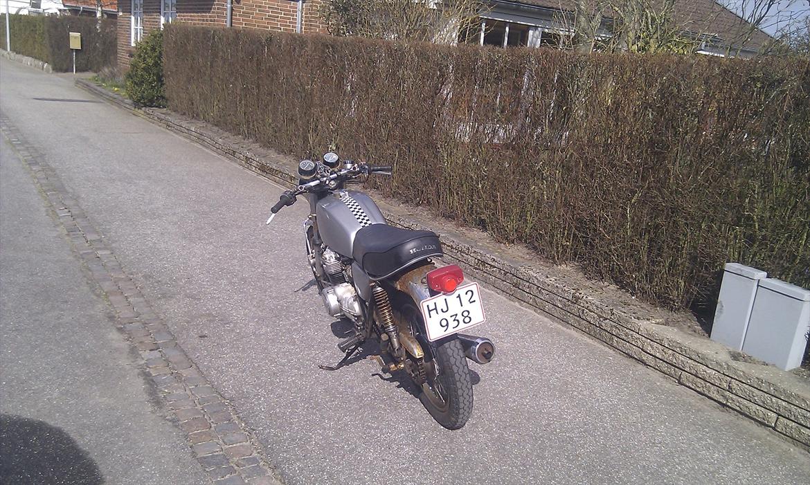 Honda cb 400 F1 billede 2