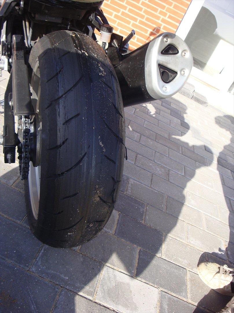 Kawasaki Z 750 ABS - Dæk skift.. ;-) billede 18