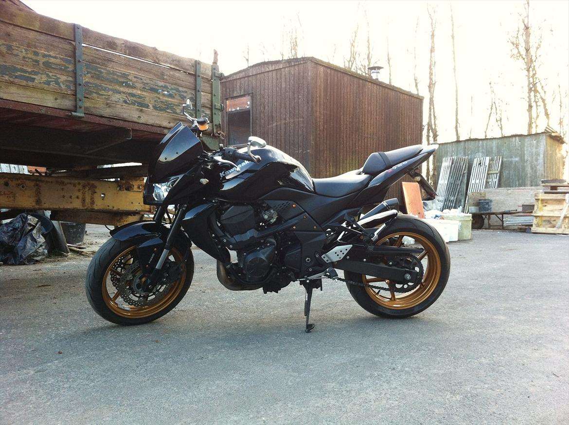 Kawasaki Z 750 [SOLGT] billede 2