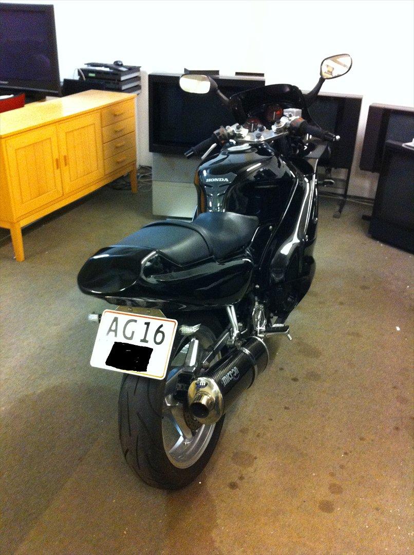 Honda CBR 600F solgt billede 7