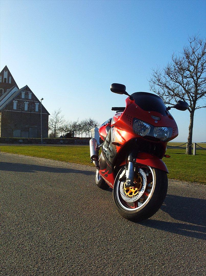 Honda CBR900RR Fireblade billede 3