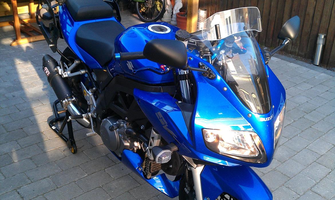 Suzuki sv1000 k7 (SOLGT) billede 4