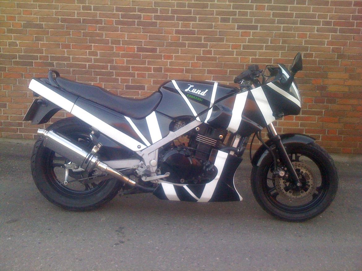 Kawasaki GPZ 500 S (efter) billede 11