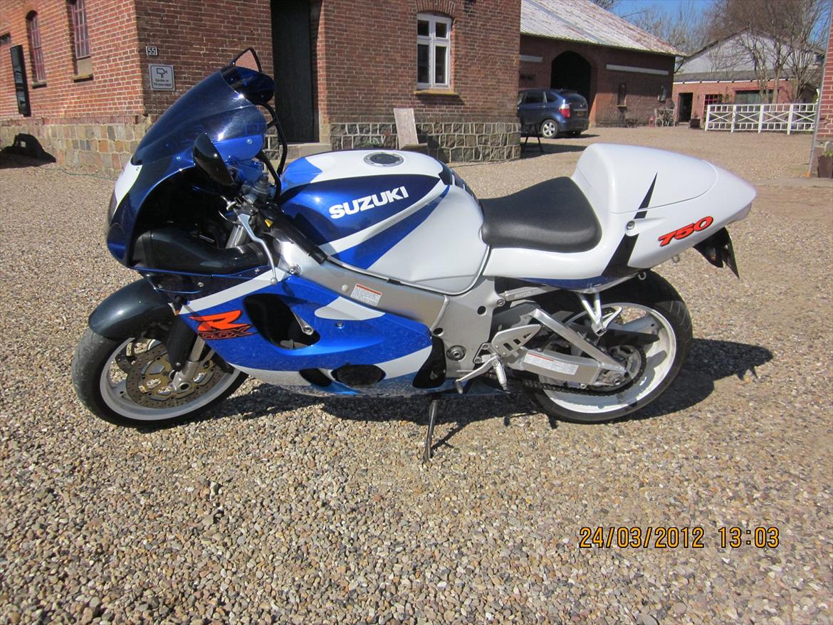 Suzuki GSX-R 750  billede 13