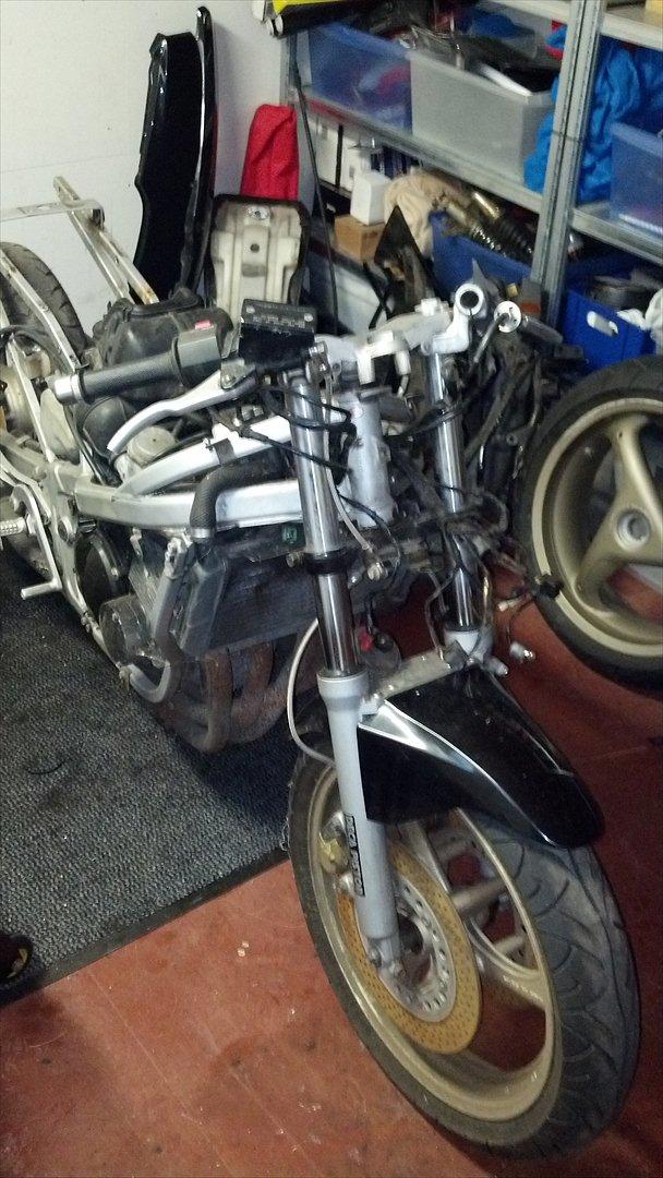 Suzuki gsx-r250 billede 6