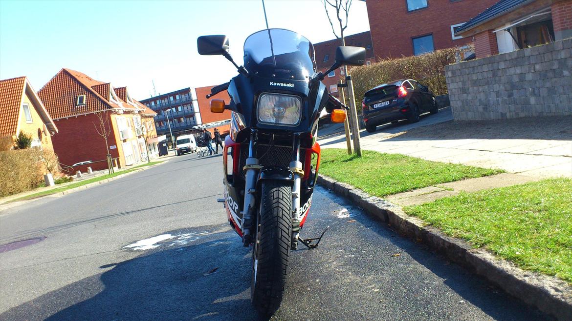 Kawasaki GPz 900R (Ninja) billede 4