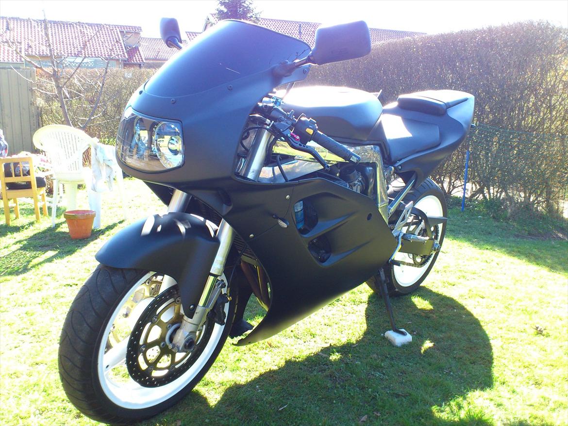 Suzuki Gsxr 750 billede 4