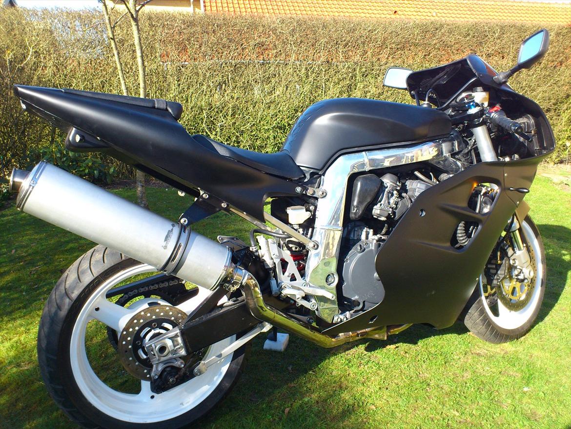 Suzuki Gsxr 750 billede 7