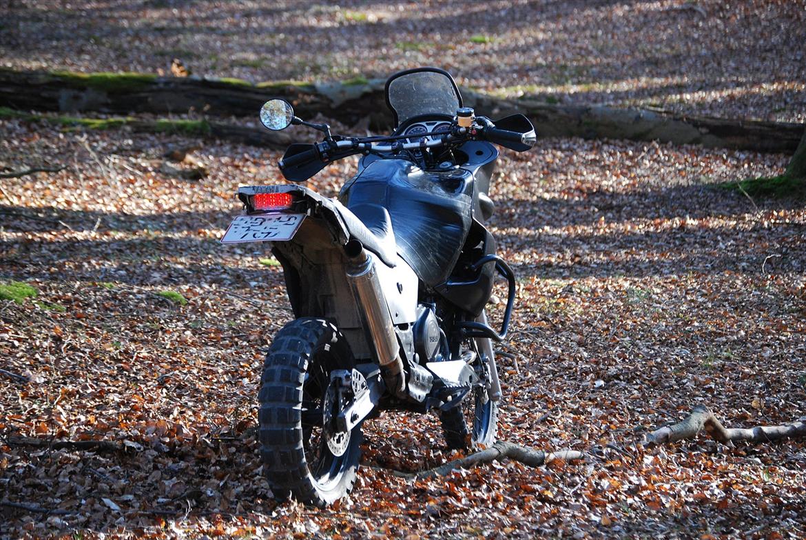 Yamaha XTZ 850 Mette Mols R.I.P billede 10