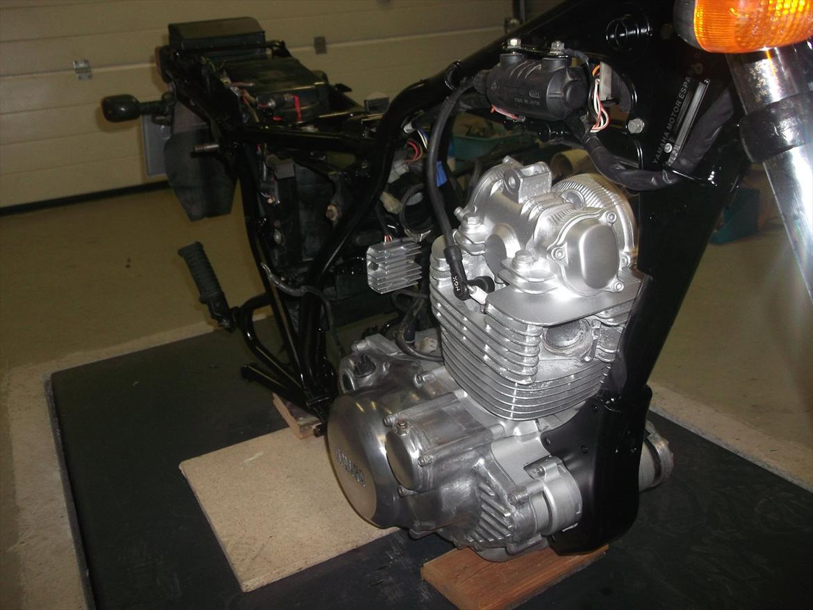 Yamaha SR 250 Classic - Nymalet motor på nymalet stel! billede 14