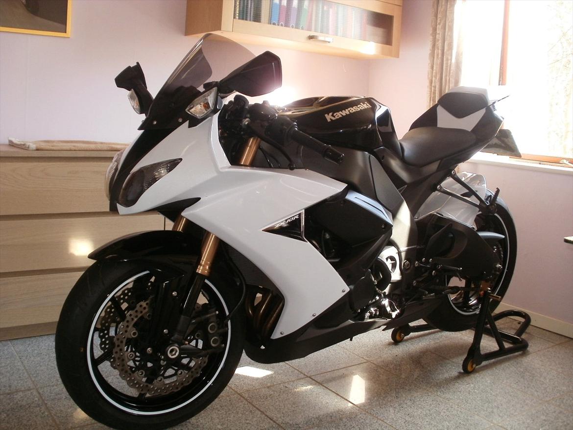 Kawasaki ZX10 R billede 13