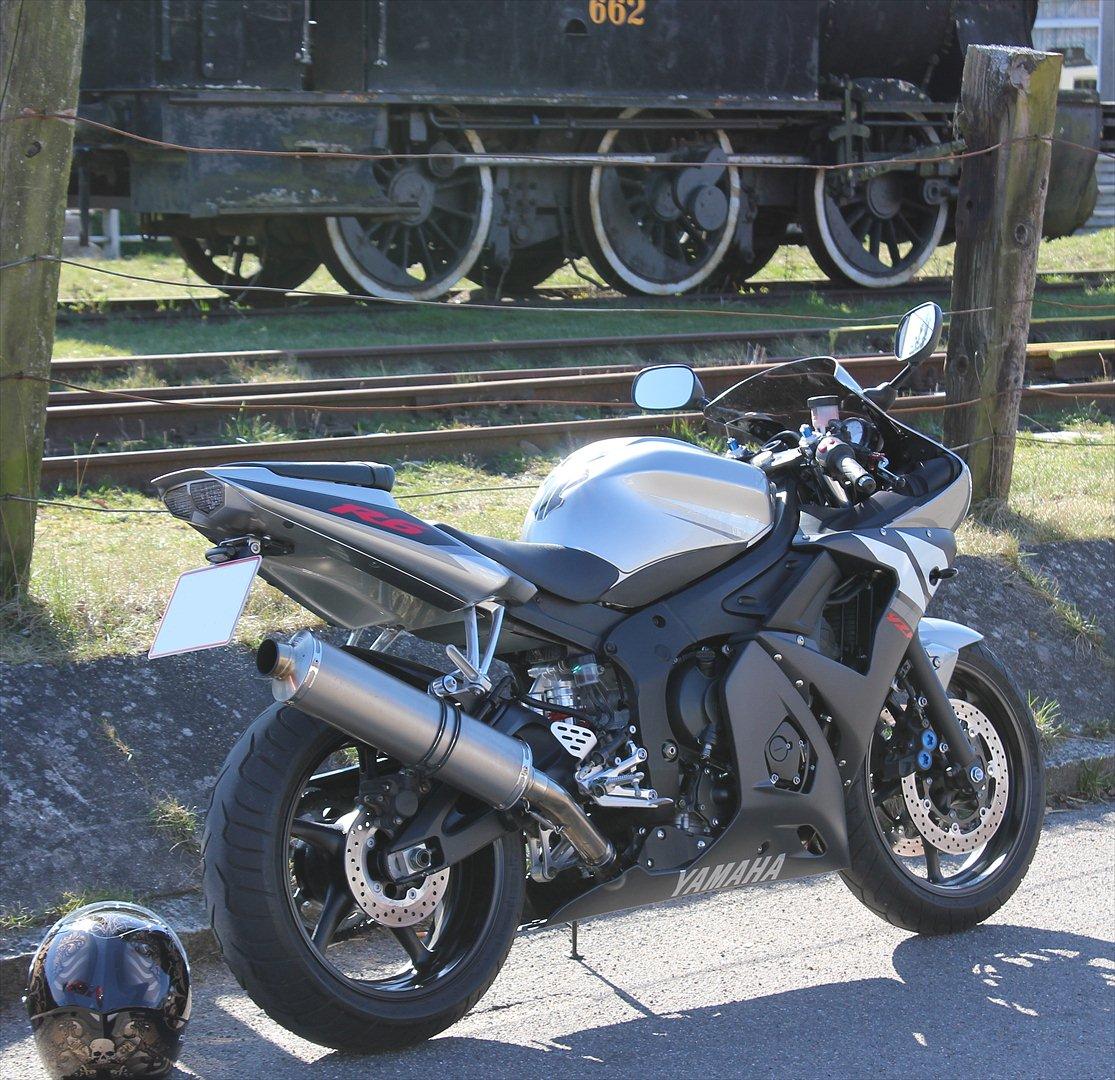 Yamaha YZF R6 -solgt- billede 7