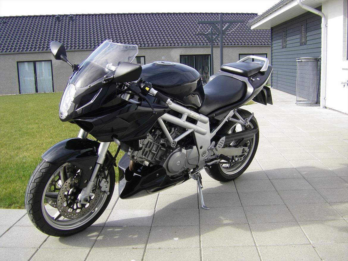 Hyosung GT 650 S (SOLGT) billede 1