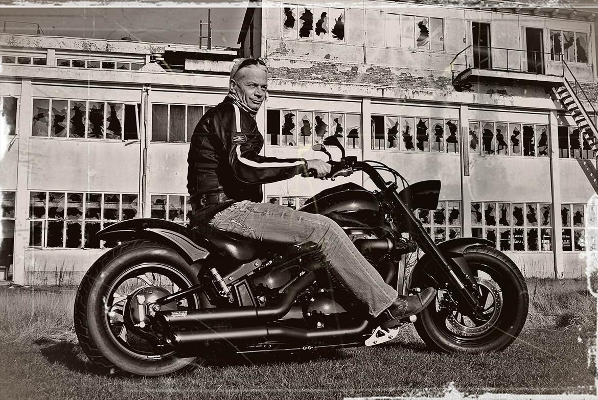 Suzuki M800 Intruder CUSTOM - "Black12" billede 5