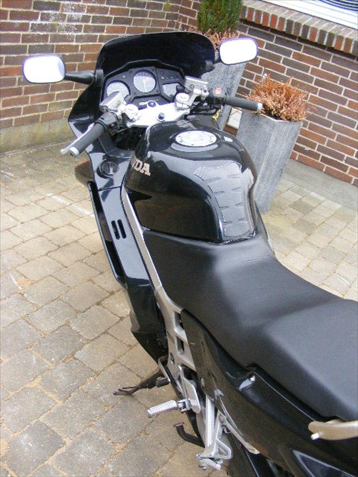 Honda VFR750F RC36 billede 4