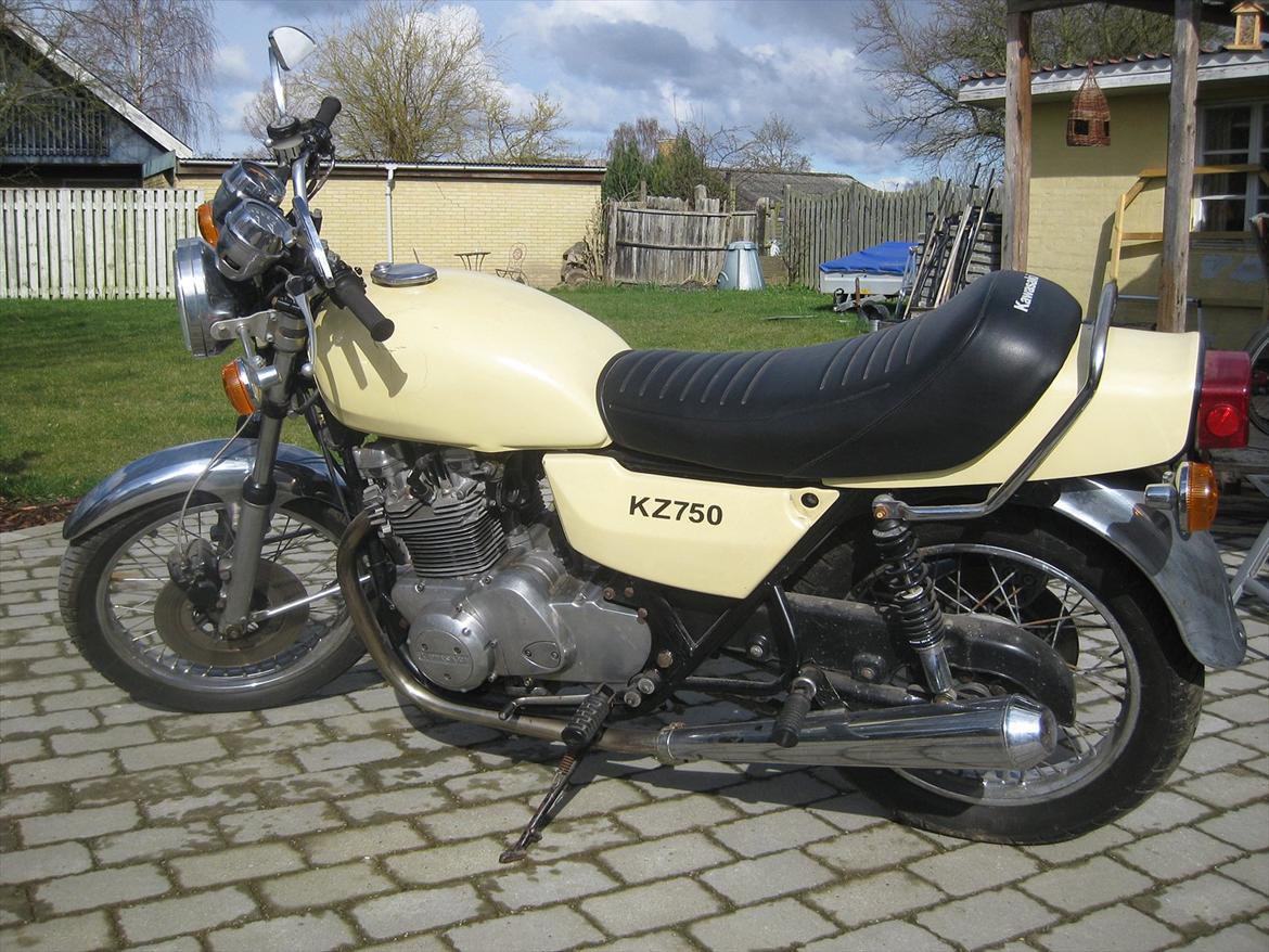 Kawasaki KZ750 billede 1