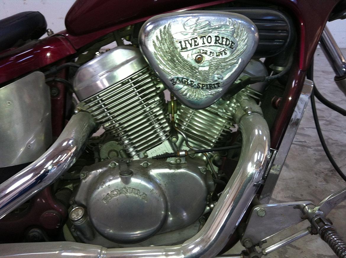 Honda VT 600 Shadow billede 6