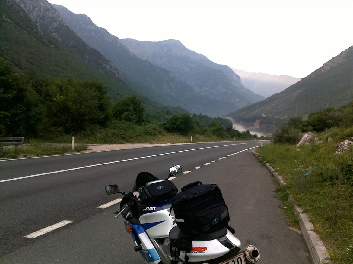 Suzuki TL1000R - Sarajevo, 2100 km kørt fra DK billede 2