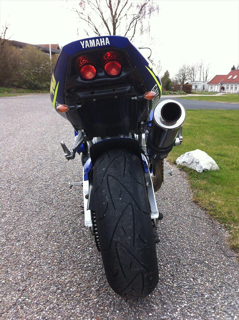 Yamaha R1 VR46 billede 7