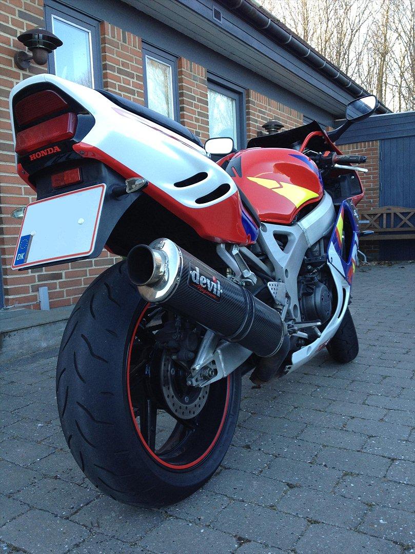 Honda CBR 900 RR billede 4
