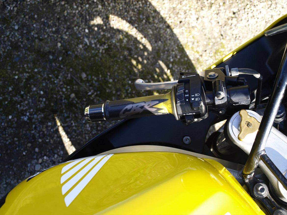 Honda CBR900RR Fireblade billede 8