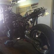 Kawasaki z 750 r streetbike