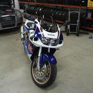 Suzuki GSX-R 750 SRAD