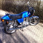 Suzuki 400 E GSX