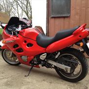 Suzuki gsx 600f