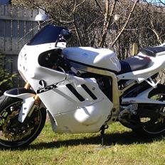 Suzuki GSX-R