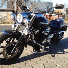 Yamaha XVS 950 Midnight Star SOLGT