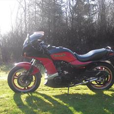 Kawasaki GPZ 750 Turbo