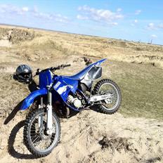 Yamaha YZ 125