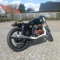 Honda CB400F supersport