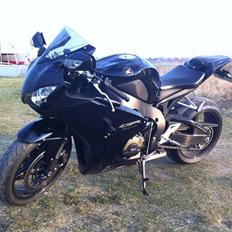 Honda CBR 1000rr Fireblade
