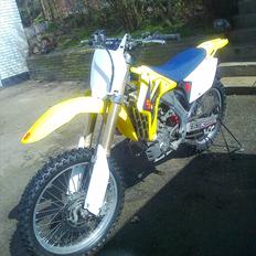 Suzuki rmz 450