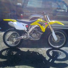 Suzuki rmz 450