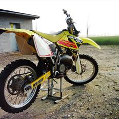 Suzuki 125 RM (Enduro modificeret)