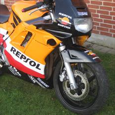 Honda CBR 600 F2 Repsol