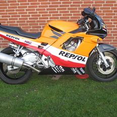 Honda CBR 600 F2 Repsol