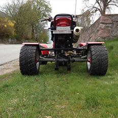 Dinli 901 "streetfighter" ON-ROAD