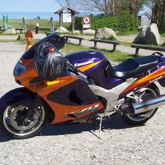 Kawasaki ZZR 1100