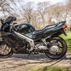 Honda vfr 750 rc36 II