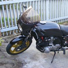Honda cb 900 f2