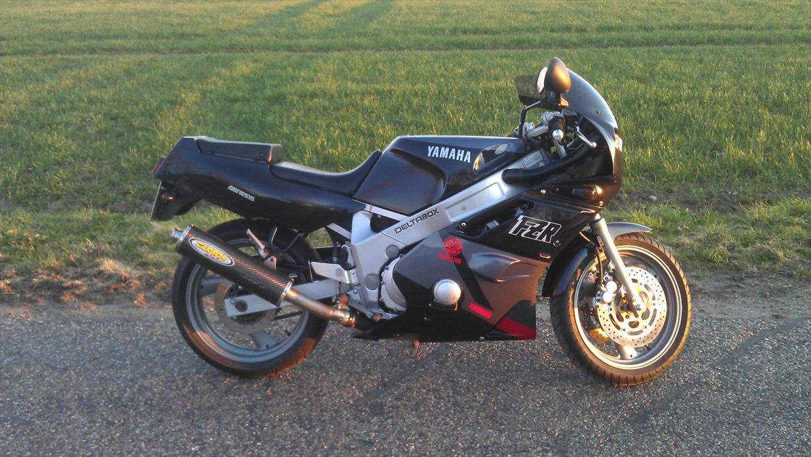 Yamaha FZR 600 Genesis billede 12