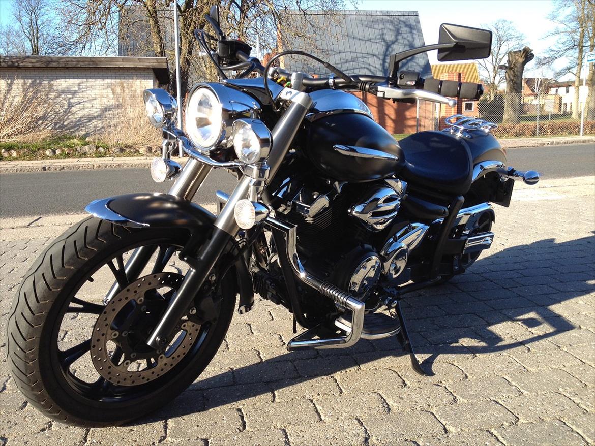 Yamaha XVS 950 Midnight Star  SOLGT billede 1