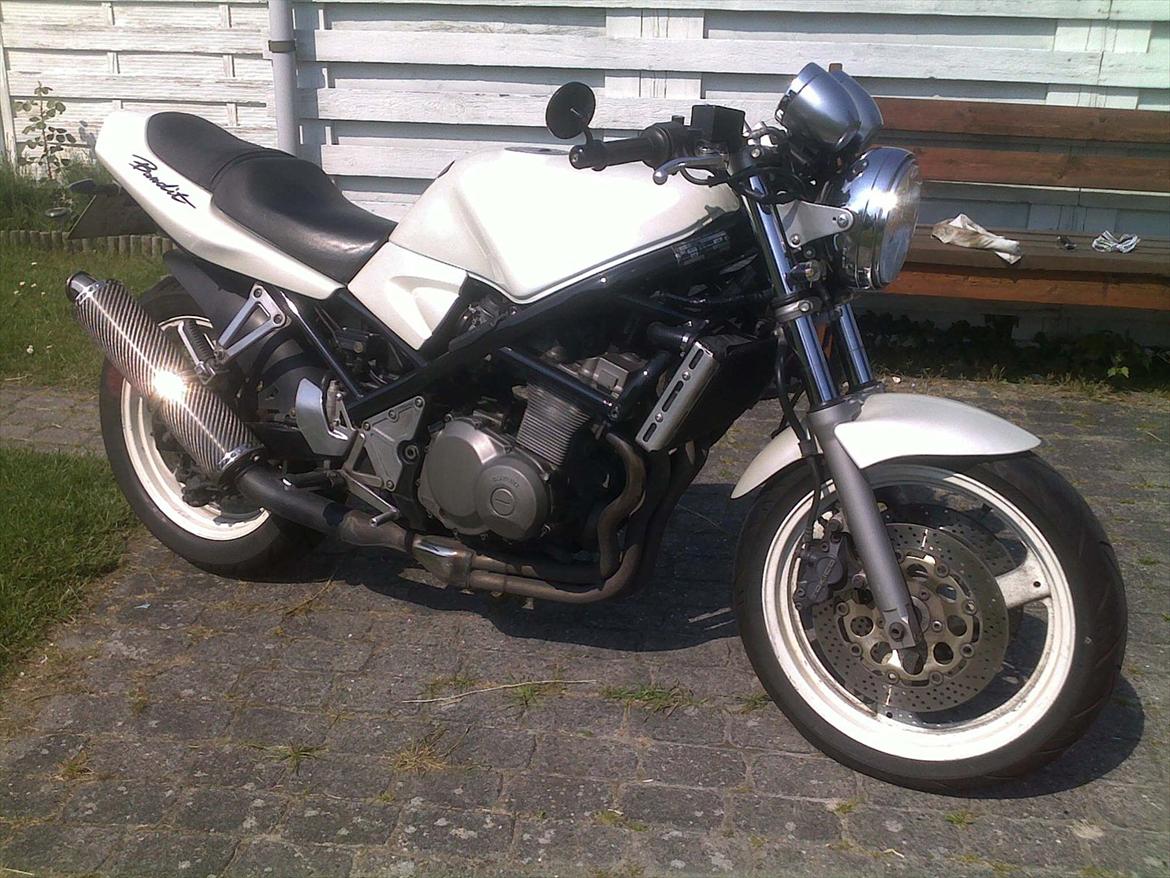 Suzuki GSF 400 Bandit billede 2