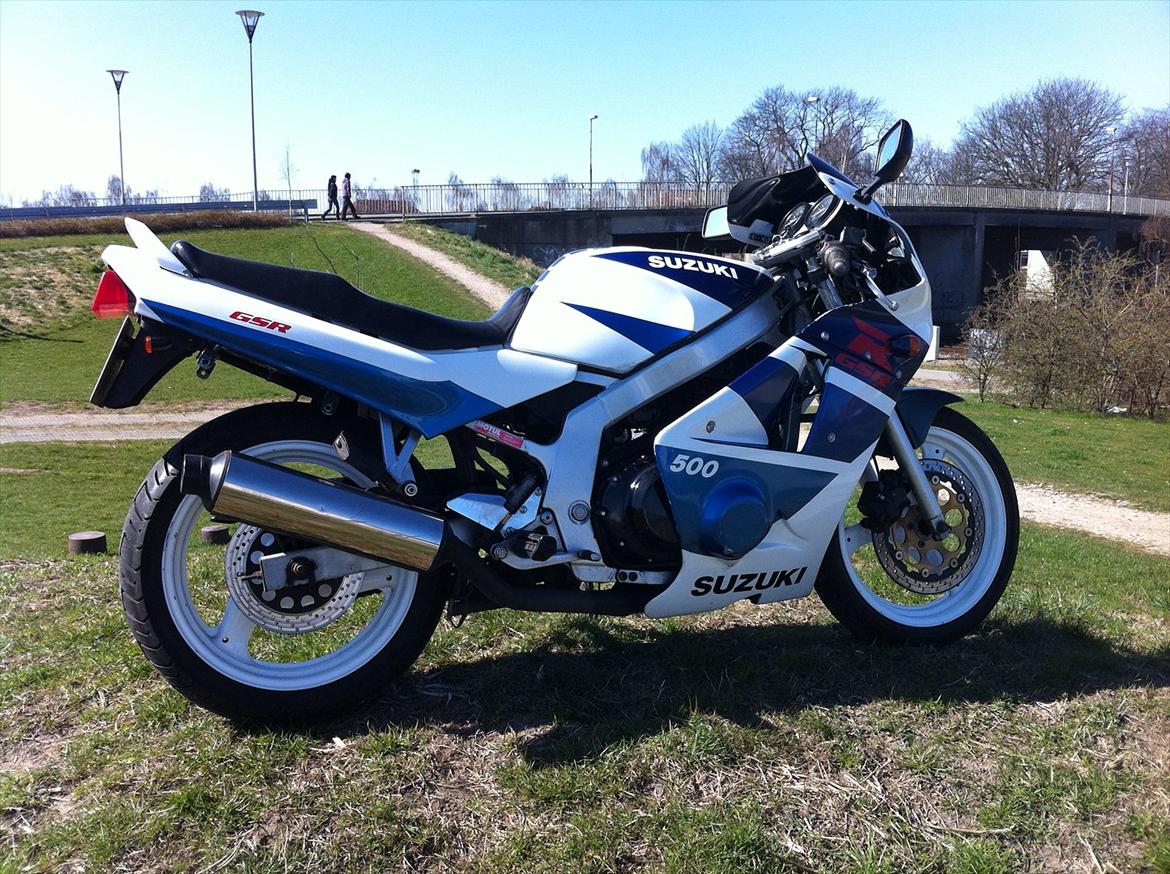 Suzuki gs 500e Billeder af mcer Uploaded af thomas h